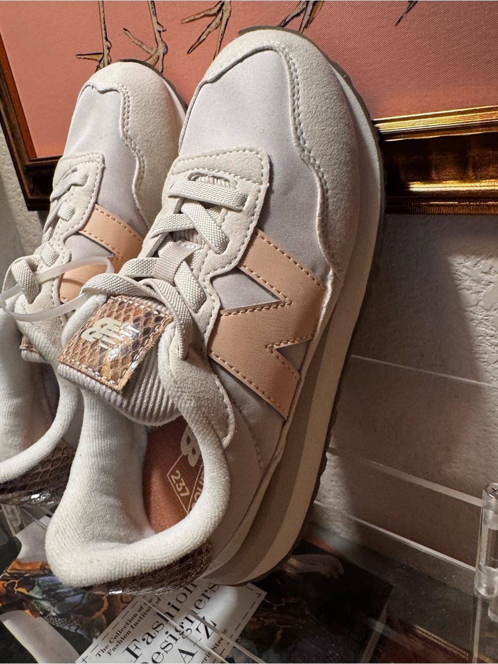 New Balance girls Gray and Blush Retro Runner Sneakers - Picture 6 of 6